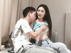 Asian girl has unprotected sex in a steamy room