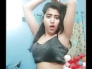 Desi beauty showcases sensual moves in BIGO live performance.