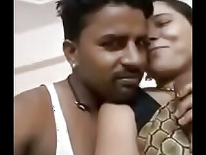 Hectic Desi aunty flaunts her ample bosom in a tit-focused porn video.